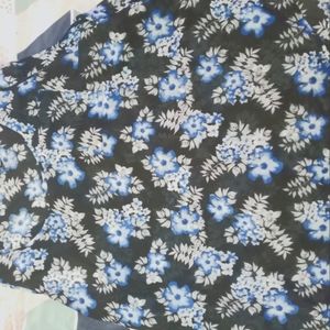 Torrid 🖤 Floral Sheer Tank🖤